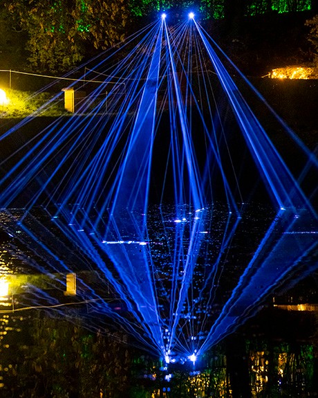 Lumières en Seine», un spectacle féerique qui sublime le domaine de  Saint-Cloud - Le Parisien